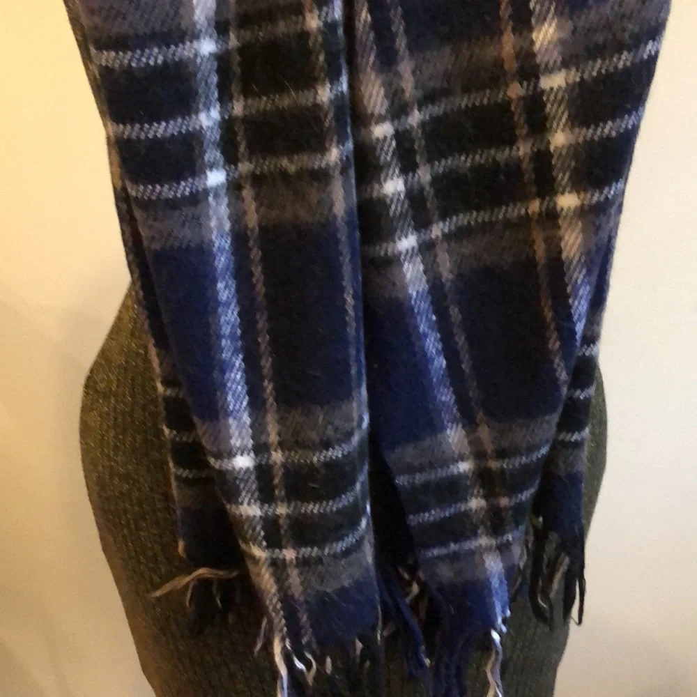 Plaid Winter scarf for a man or a woman